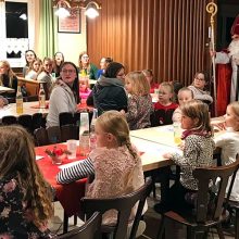 Lustig, lustig, trallala: Der Nikolaus besuchte die Tanzabteilung