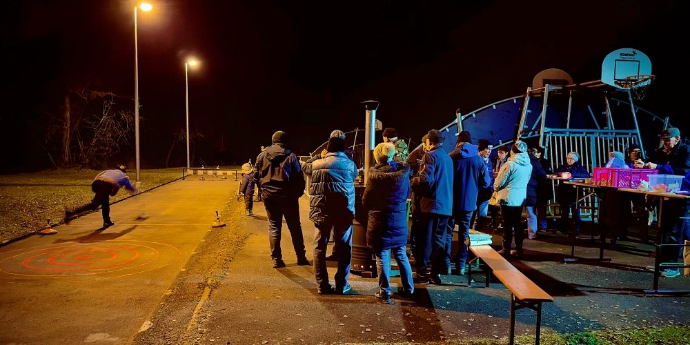Glühweintreffen verlief sportlich und gemütlich
