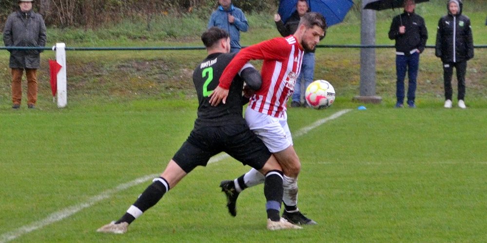 Teuchatz kämpft sich nach Nebel zum Sieg