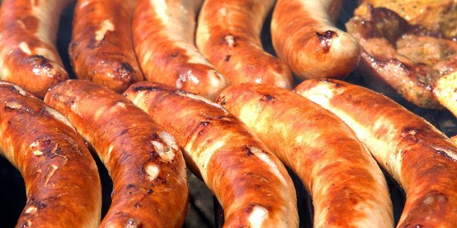 SVD grillt auf dem Frühjahrsmarkt